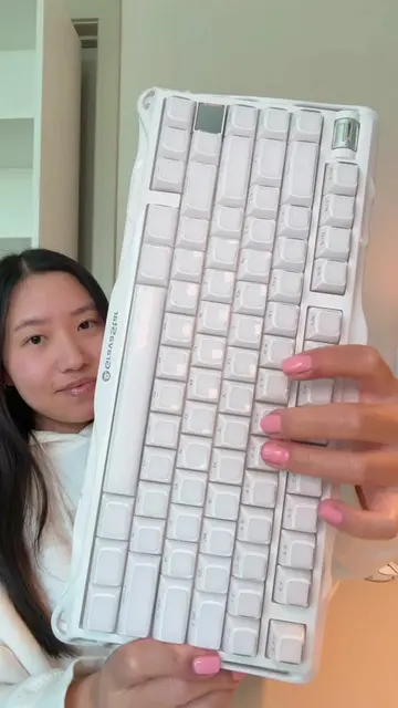 Will never get over how amazing this keyboard is🤍 I’m so happy they came out wi