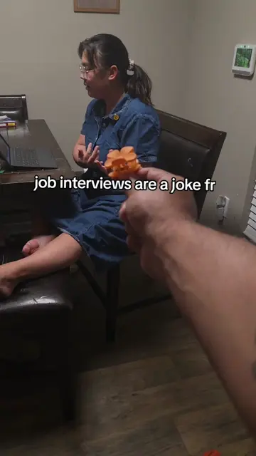 ai job hack smh 💀 #parakeetaiad #job #ai #interview #reels 