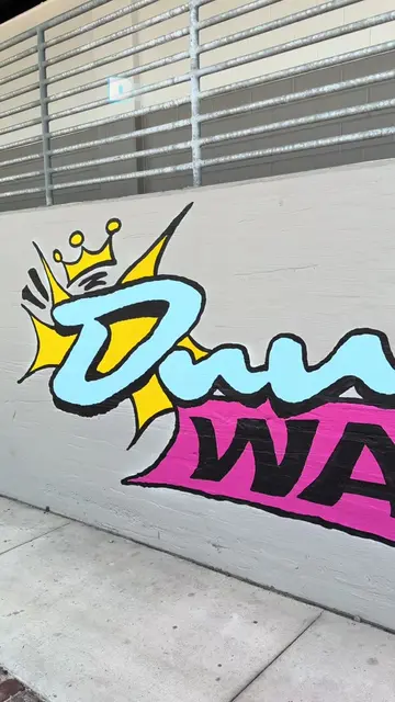 🚨 Jacksonville… are we living in the future?! 🤯🎨✨ I pulled up to Duval Walls,
