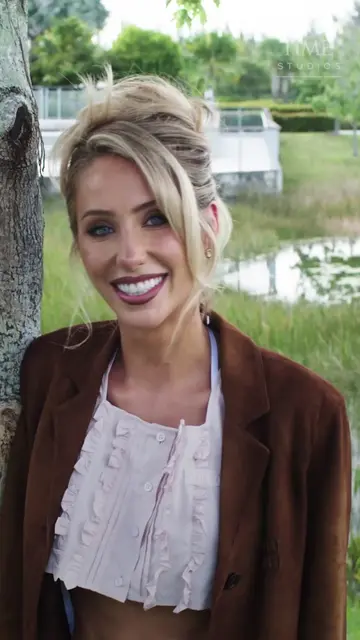 We pitched some quickfire questions to @Alix Earle—touching on how to perfect a 