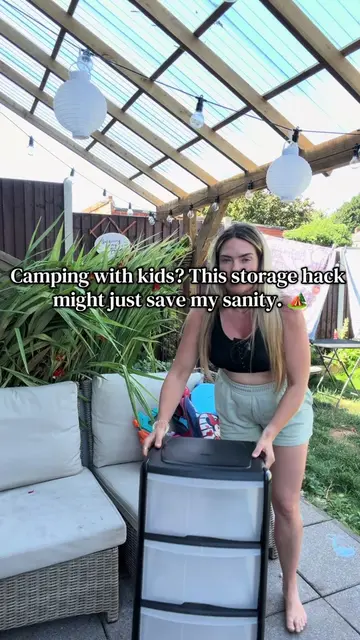 Camping with kids means one thing… stuff everywhere. 😂🏕️ So for this holiday, 