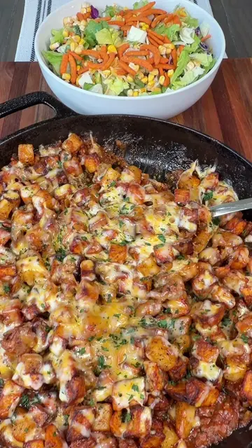 If you need an easy dinner recipe using a pound of ground beef, this Sloppy Joe 
