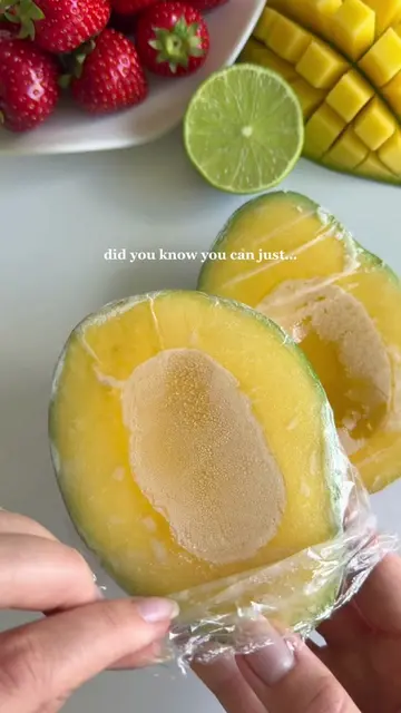 3-ingredient Healthy Mango Ice Cream without an ice cream maker or blender😍 I h