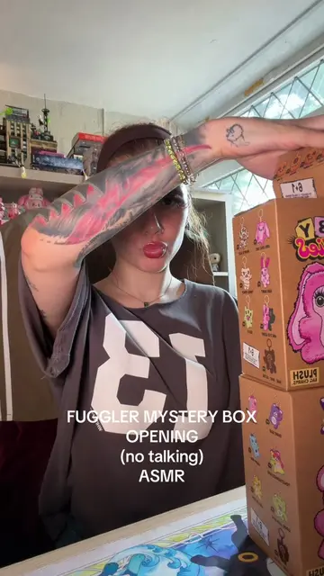 open some @Fugglers mystery boxes with me!! silent asmr with NO TALKING! they’re