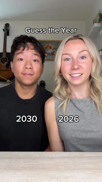 guess the year🤭 #couple #humor #viral #challenge #relationships 