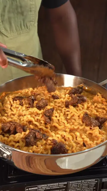 Creamy Tomato Cajun Steak Pasta https://www.thatsavagekitchen.recipes/recipes/cr