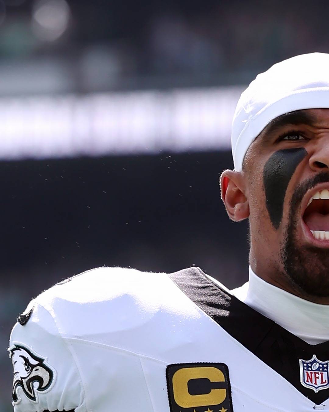 Did some reflecting… here are the results #eagles #nfl #mirror 