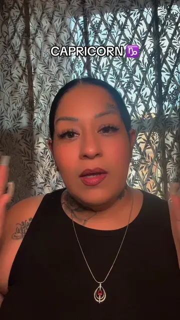 Capricorn, here is your intervention 🖤 you’re holding on a dead situation pure 