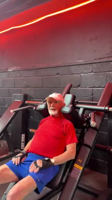 At 88, machines are a great option. Today I’m using the @Primal Strength®️ Stren