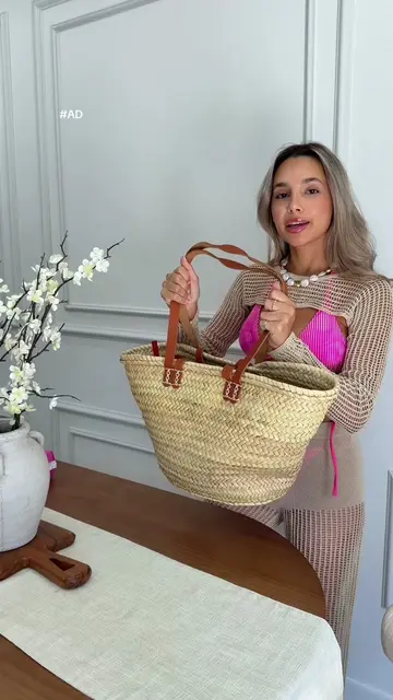 my summer survival kit! With everyday freshness, Carefree liners are my quiet co