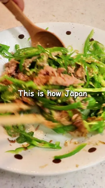 Infinite Green Peppers 🫑  Simple and seriously addictive. It has a weird name, 