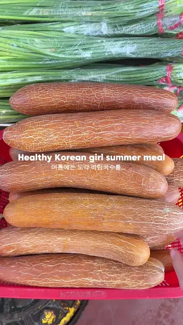 Spicy cold noodle for hot days🥵☀️ 노각비빔국수… 맛있당…😋  #koreanfood #cookingtok 