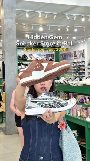 Kalau lagi cari sepatu termurah & terlengkap di Bali, wajib mampir ke sini! 👟✨ 