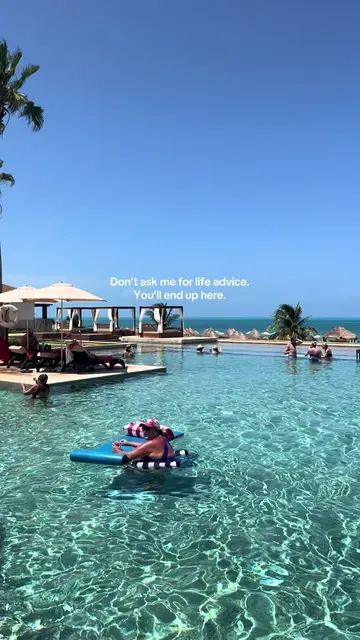 No but seriously, I’ll just tell you to book a flight 🤣 #beachvibes #cancunmexi