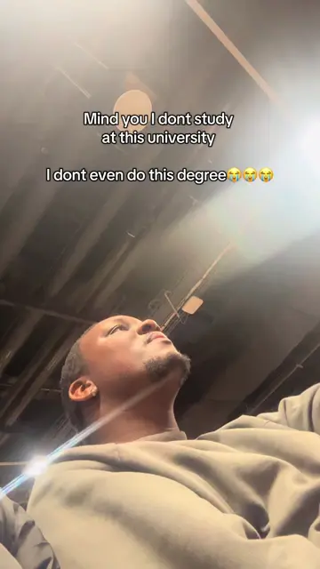 UJ is so lively man, unlike that uni I study at (ahem, fly@whatwhat) 😭😭😭😭 I 