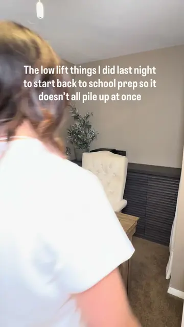 Anyone else slowly starting back-to-school prep? 🙋🏼‍♀️ I’ve learned that doing