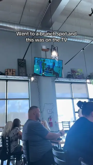 Peak show iykyk #scoobydoo #crystalcove #theyknowball #relatable #targetaudience