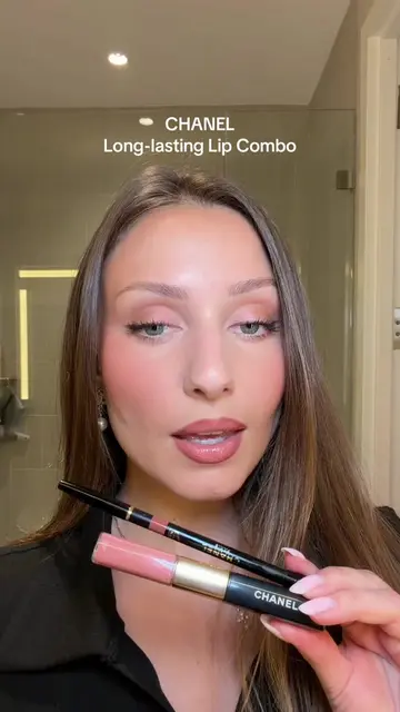 Classic @chanel.beauty 🤍 . Precision Lip-defining Pencil ‘Nude Brun’ Le Rouge D