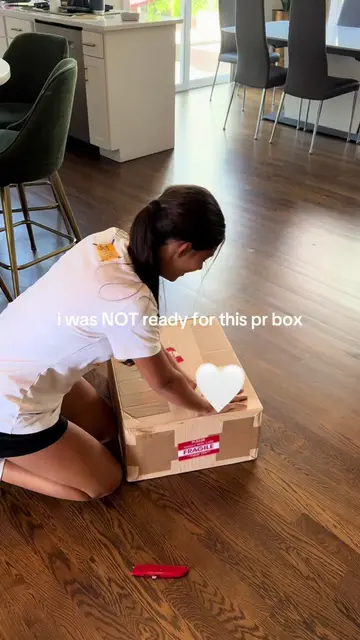 @medicube global im speechless 🥹🤍 #fyp #prhaul #medicube #unboxingvideo 