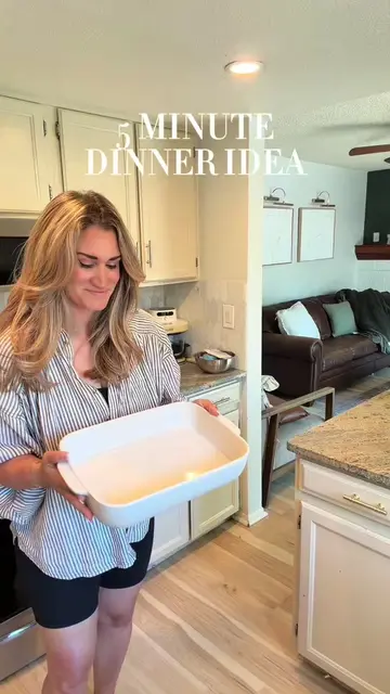 🌿 5-Minute Dump & Bake Chicken Pesto A ridiculously easy one-pan dinner that ta