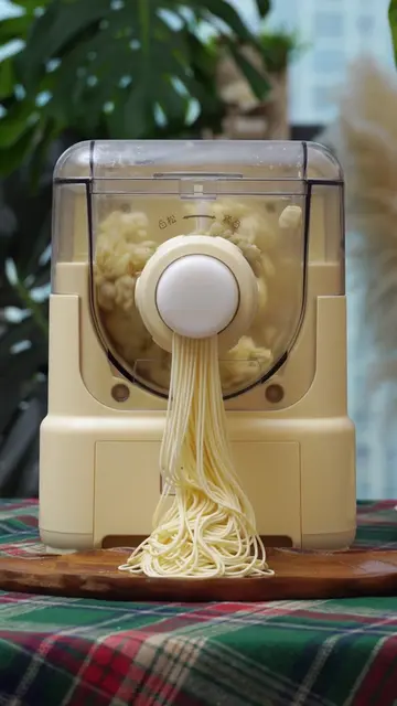A game changer #kitchengadgets #kitchenappliance #tiktokmademebuyit #pasta #past