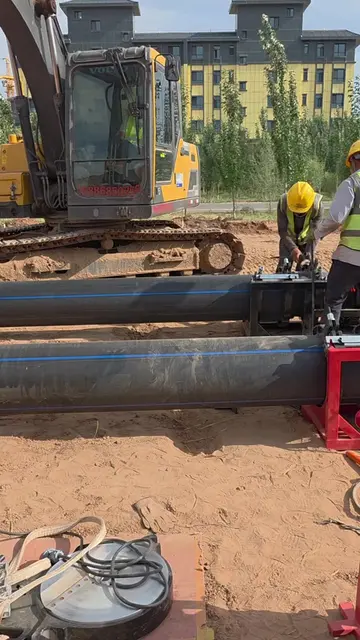 🚧 Still using low-quality pipes that fail too soon? Choose premium HDPE pipes b