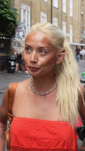 I couldn’t guess where she’s from..🌍🥹😍 #streetinterview #culture #learn #asia
