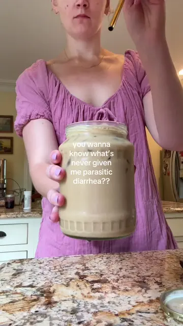 an iced latte never hurt nobody😌☕️🤏🏻 #relatable #icedlatte #coffeetiktok #par