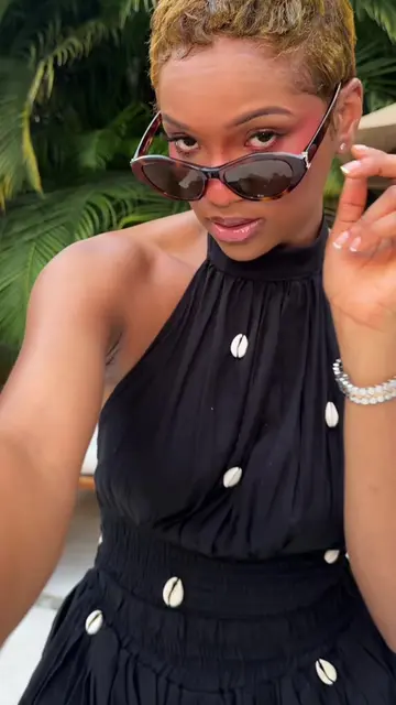 A little slay in the sun. 🤎 #thisthingcalledfashionn #Lifestyle #style 