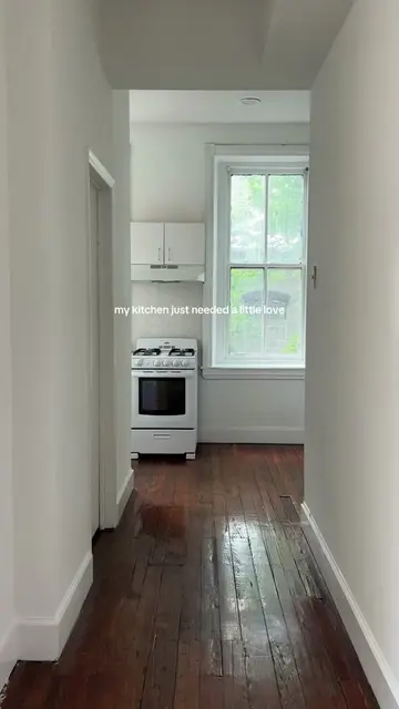 making this place home 💌 the plants and the butcher block peel and stick counte