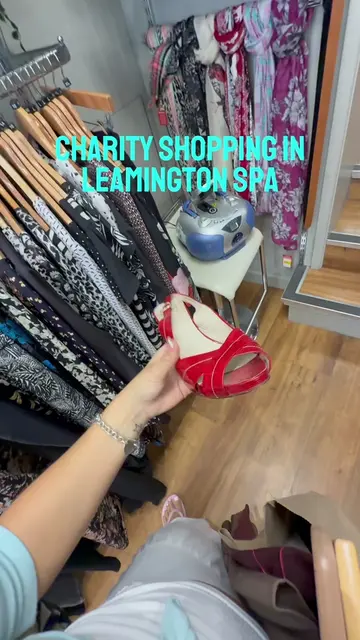 📍 charity shopping in leamington spa, warwickshire 🌟 one of the best charity s