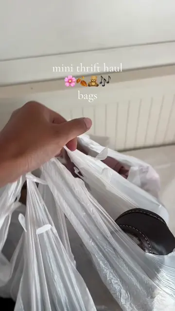 the pink coach bag is my favorite 🙈🌸 new collection dropping today at 6pm PST 