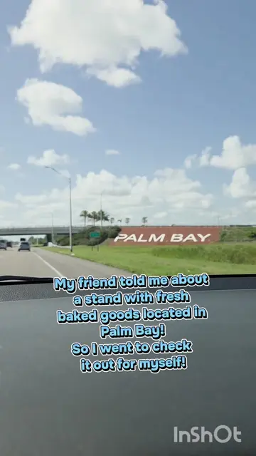 My friend told me about this fresh bakery stand located in Palm Bay, FL. I heard