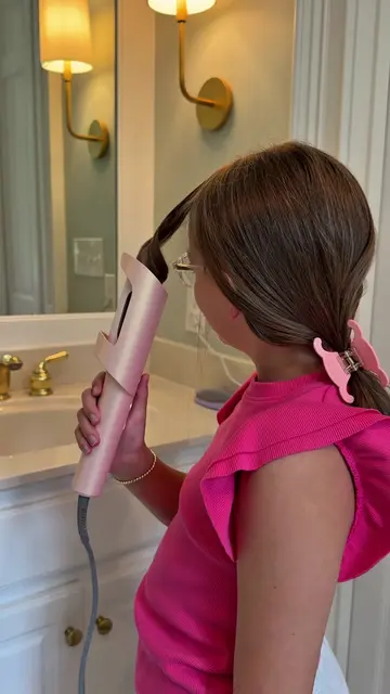 New beauty tool that even my girls can use 💕 Simple, safe, and perfect for gett