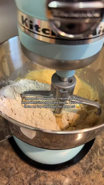 #baking #bake #bakingtok #yum #unpopularopinions 