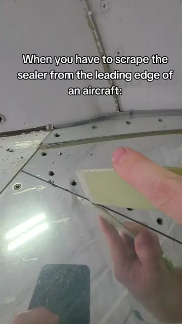 1 slip and you better know how to polish the chrome work😭 #fyp#aircraft#aircraf