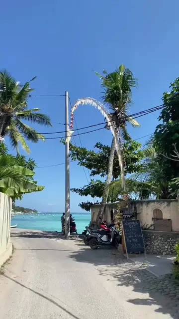 Replying to @Ratna Pristanti Rugi banget Kalo ke Nusa Lembongan terus mampir ke 