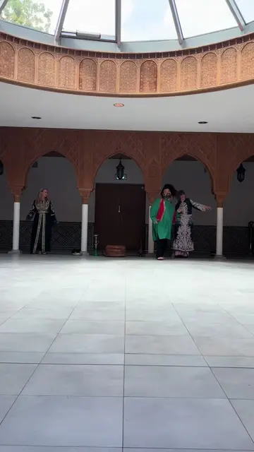 🌹 Das Sommermärchen geht weiter... 🇦🇫✨ Bale Bache verbindet Menschen auf der 