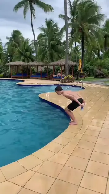 Have you ever tried This Dive??#viral #trending #foryou #fyp #Diving #swimmingpo