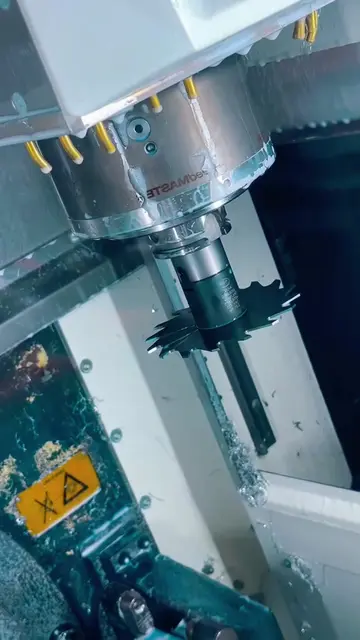 #cnc #cncmachining #fyp #cutting #aluminum #technology #parts #viral #5axismachi