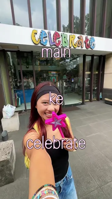 YAY celebrate lagi!! ternyata billboard yg gede itu tuh @raeccaid udah jadi #1st
