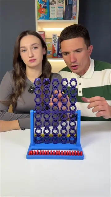 Play Connect 4.🔴🟡 A very simple game for home.😂😂😂#challenge #boardgames #ga