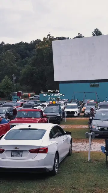 Have you been to a drive in before? 🎃If so, one in spooky szn? It’s SO MUCH fun