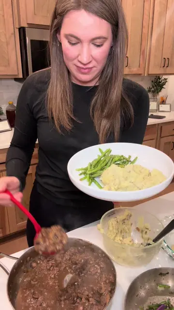 Salisbury Gravy & Potatoes is one of my favorite recipes to make with ground bee