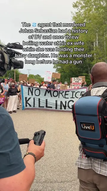 Using this format to get more visibility on my previous post #uspolitics #maine 