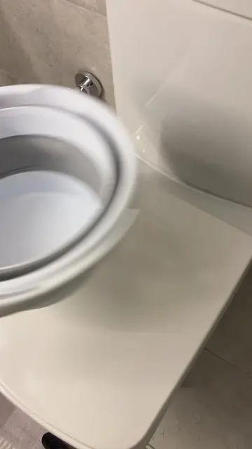 Halılar için hazırladığım karışım; • sıvı beyaz sabun  • yumuşatıcı  Reklam görü