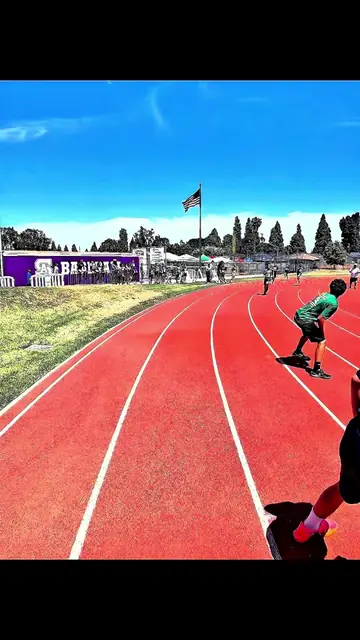 Worst track performance of all time? #fyp #skelly #funny #comedy 