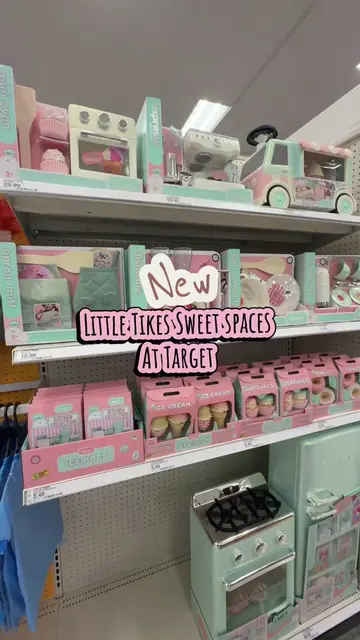 Ohhh my the sweetest @LIttle Tikes toys at target my girls need !!! 💗🍰🍩  #lit