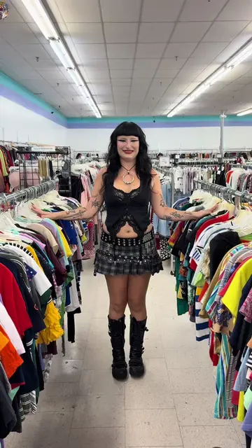 THRIFT CHALLENGE PART 1😅Do you think we got bad options? Tag a bestie you wanna