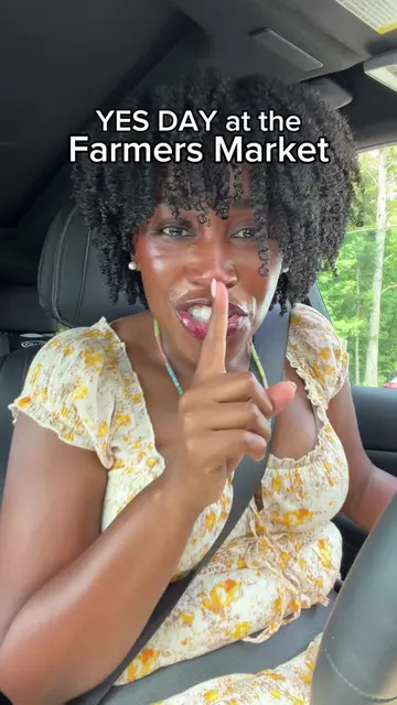 I am a SUCKER for a farmer’s market!! Fresh fruits and veggies, food trucks, jew